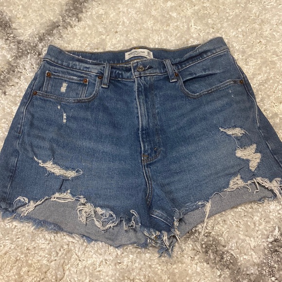 Abercrombie & Fitch Pants - Abercrombie Curve Love Shorts